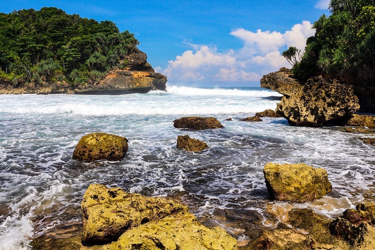 Wisata Jawa Timur Terbaik yang Wajib Dikunjungi Wisata Jawa Timur Terbaik yang Wajib Dikunjungi